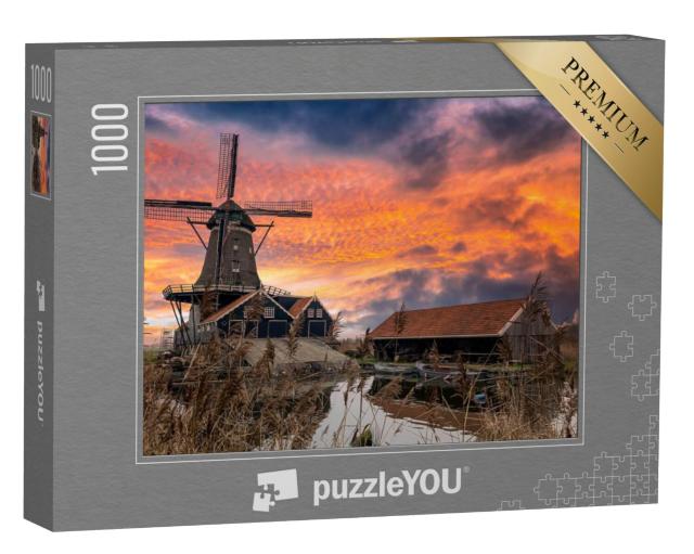 Puzzel 1000 stukjes „Windmolen op een rivier bij zonsopgang“