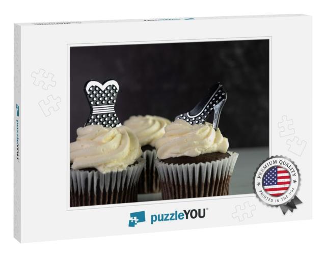 Chocolate Cupcakes with White Swirled Frosting Dec... Jigsaw Puzzle