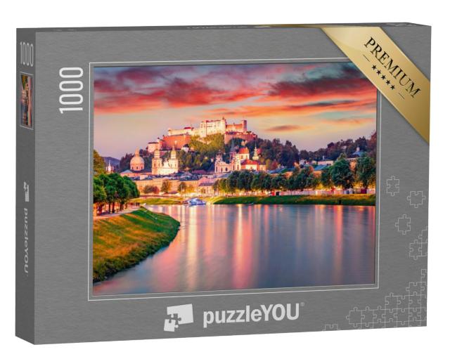 Puzzel 1000 stukjes „Zomeruitzicht op het historische centrum van Salzburg bij zonsondergang“