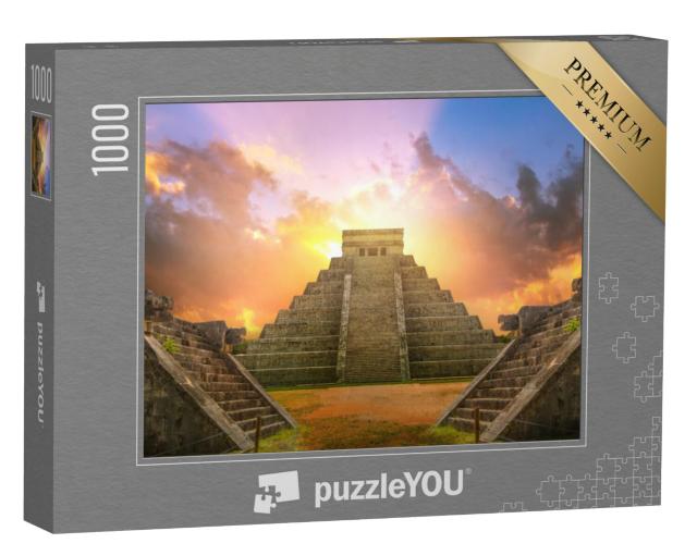 Puzzel 1000 stukjes „Maya piramide El Castillo van Kukulcan bij zonsondergang“