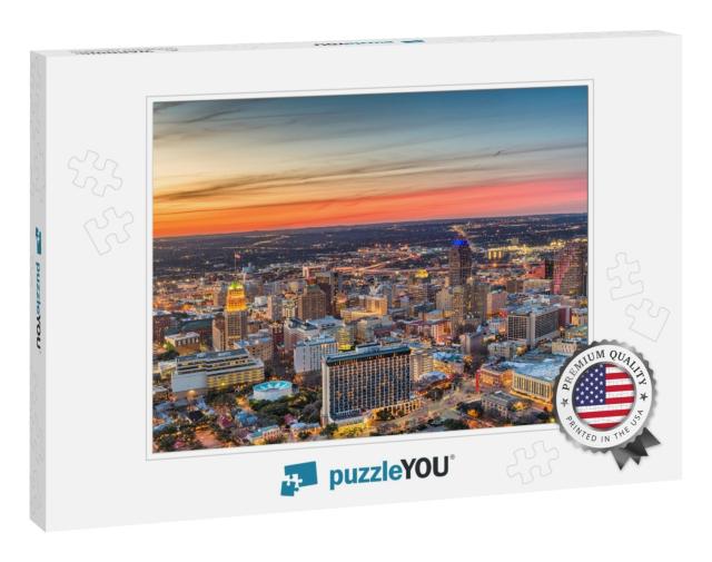San Antonio, Texas, USA Skyline At Dusk... Jigsaw Puzzle