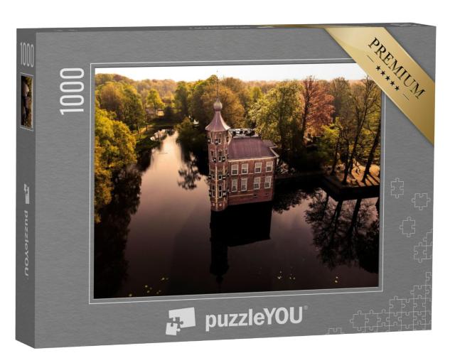 Puzzel 1000 stukjes „Prachtig kasteel in een bos omringd door water in Breda“