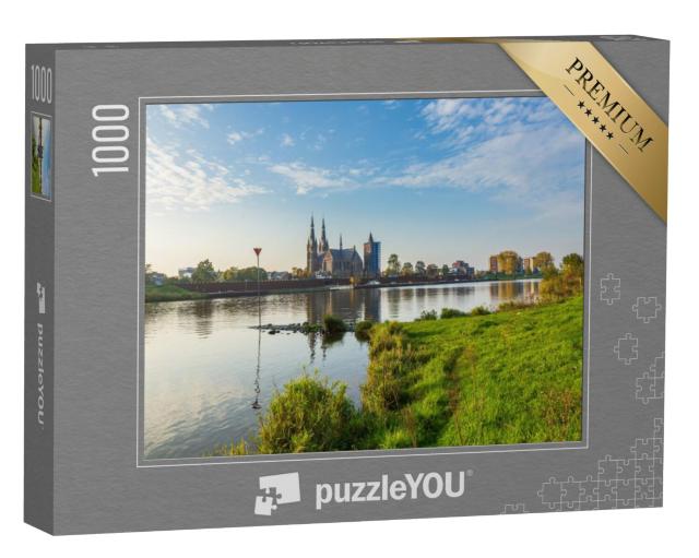 Puzzel 1000 stukjes „Klein dorpje Cuijk onder een blauwe hemel, Nederland“