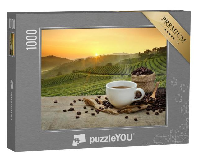 Puzzel 1000 stukjes „Vers gezette koffie voor de koffieplantage“