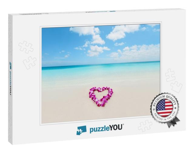 Hawaii Love Honeymoon. Heart Shape Lei Flowers on Perfect... Jigsaw Puzzle