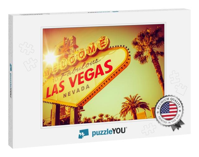 World Famous Las Vegas Nevada. Vegas Strip Entrance Sign... Jigsaw Puzzle
