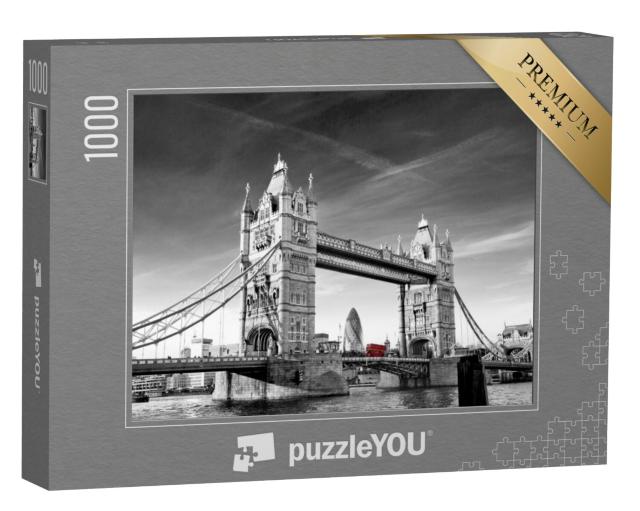 Puzzel 1000 stukjes „Tower Bridge in Londen met Gherkin en Routmaster bus“