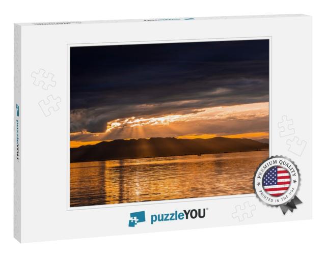 Beautiful Sunset in the Sea with the Light Coming Through... Jigsaw Puzzle