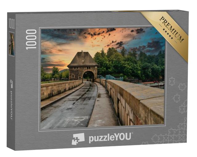 Puzzel 1000 stukjes „Torenkamer met kinderkopjes aan de Edersee in Hessen, Duitsland“