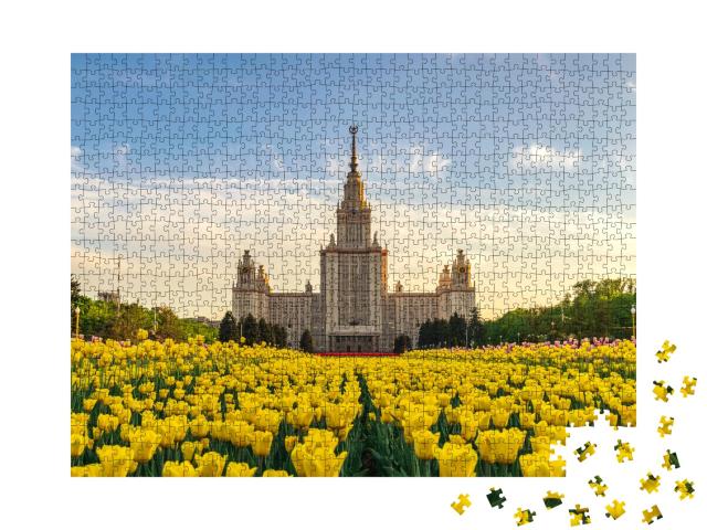 Puzzle 1000 Teile „Tulpenblüte zum Frühjahr an der Moscow State University, Moskau, Russland“