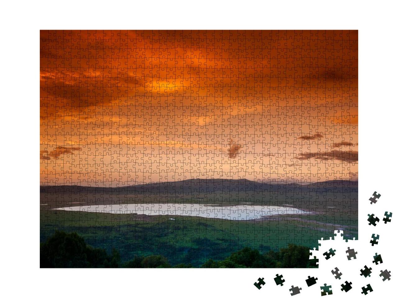 Puzzle 1000 Teile „Afrikanischer Sonnenuntergang über dem Ngorongoro-Krater, Tansania“