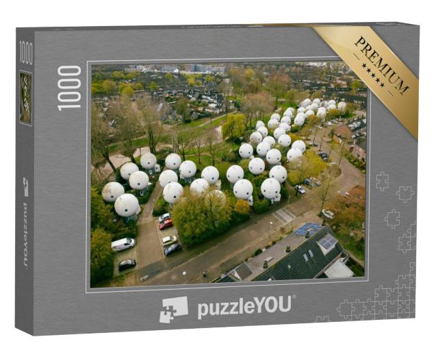 Puzzel 1000 stukjes „s-Hertogenbosch, provincie Noord-Brabant, experimentele uienhuizen genaamd Bolwoningen“