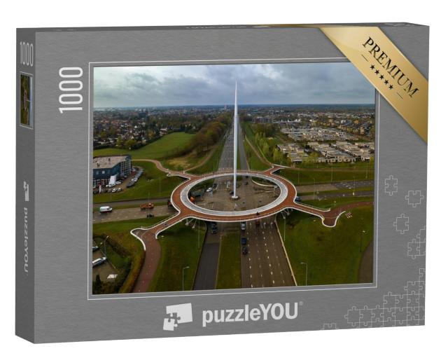 Puzzel 1000 stukjes „De Hovenring in Eindhoven, een rondweg voor fietsers“