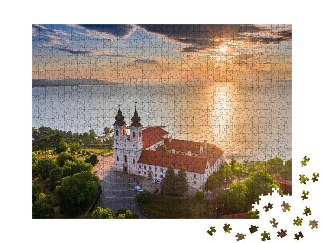Puzzle 1000 Teile „Benediktinerkloster von Tihany am Balaton, Ungarn“