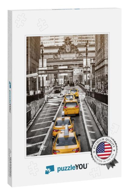 Yellow Cabs on Park Avenue in Front of Grand Central Term... Jigsaw Puzzle