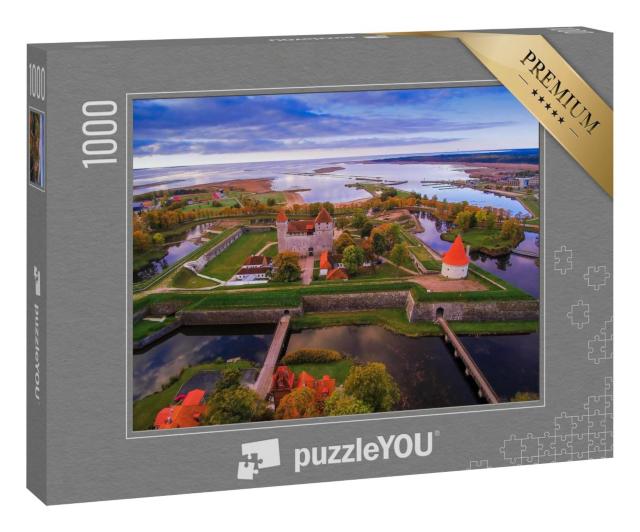 Puzzle 100 Teile „Luftaufnahme der Stadt Saaremaa mit der Burg in der Mitte“