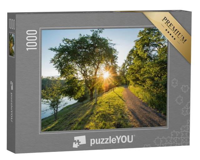 Puzzel 1000 stukjes „Avondsfeer op het Weinfelder Maar in de Eifel, Duitsland“