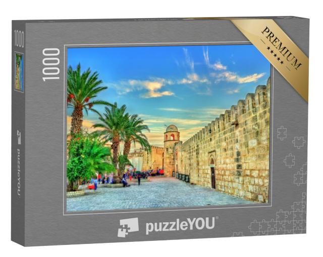 Puzzel 1000 stukjes „Muren en minaret van de Grote Moskee van Sousse, UNESCO Werelderfgoed, Tunesië“