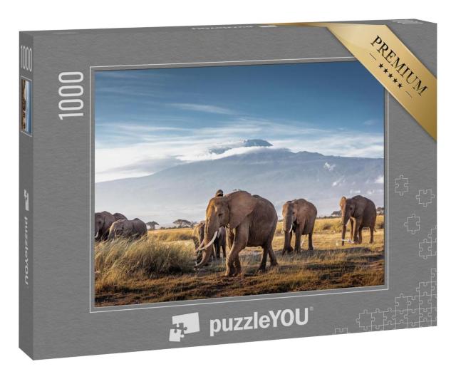 Puzzle 100 Teile „Herde großer afrikanischer Elefanten spaziert vor dem Kilimandscharo in Kenia“