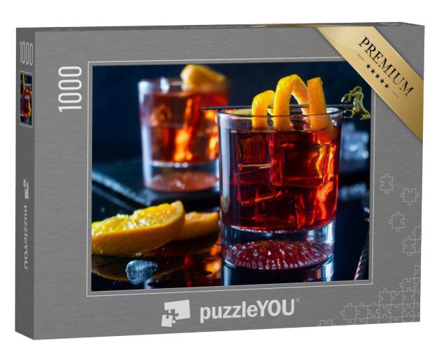 Puzzel 1000 stukjes „Negroni cocktail met sinaasappels en decoratie“