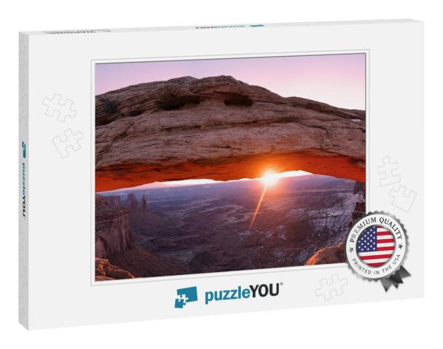 Sunrise At Mesa Arch of Canyonlands National Park, Utah U... Jigsaw Puzzle