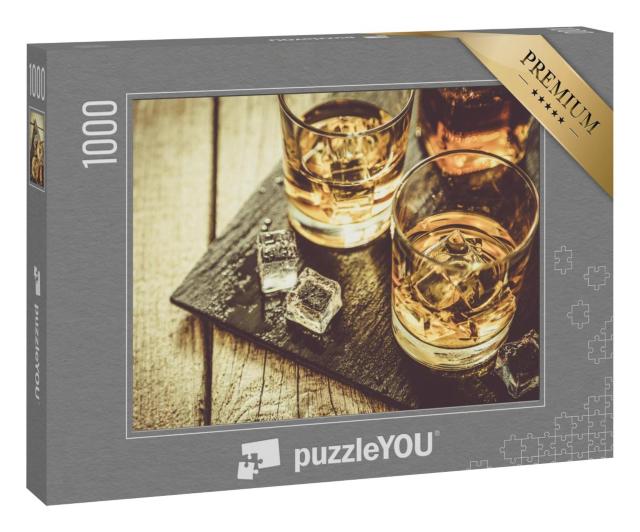 Puzzle 100 Teile „Gläser voll Whiskey mit Eis“