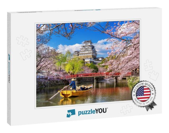 Cherry Blossoms & Castle in Himeji, Japan... Jigsaw Puzzle