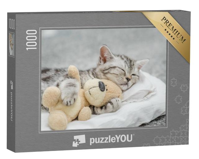 Puzzel 1000 stukjes „Schattig katje knuffelt met teddybeer“