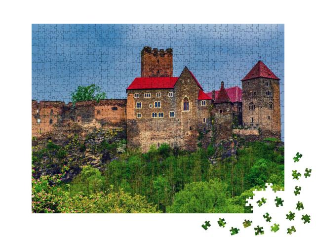 Puzzle 1000 Teile „Niederösterreich im Frühling: Schloss Hardegg im Thayatal“