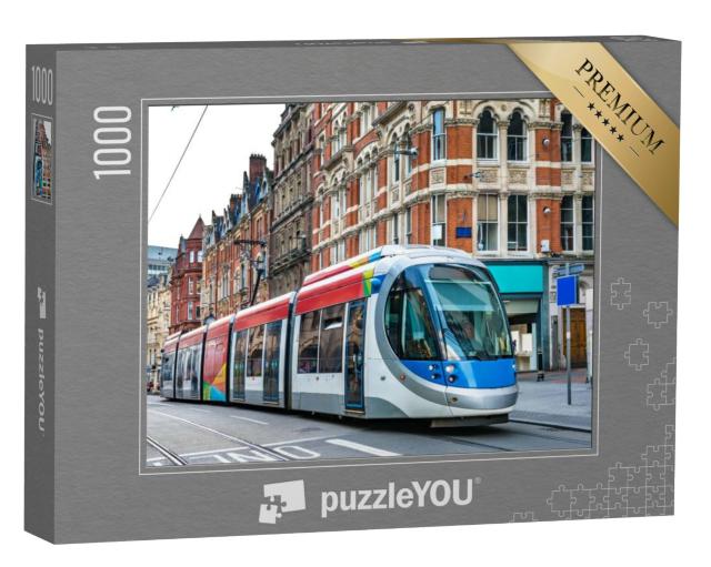 Puzzel 1000 stukjes „Tram in een straat in Birmingham, Engeland“