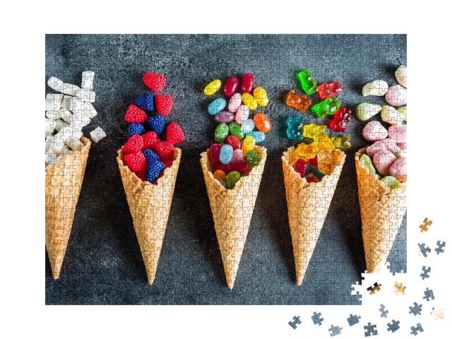 Puzzle 1000 Teile „Waffeltüten mit bunten Süßigkeiten im Sommer“