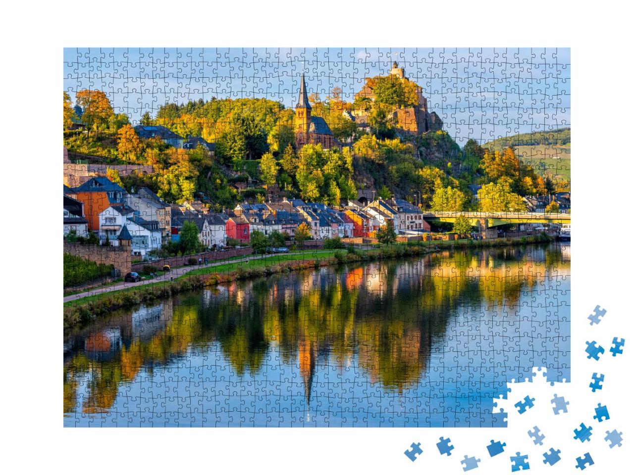 Puzzle 1000 Teile „Mittelalterliche Stadt Saarburg im Herbst, Saarland, Deutschland“
