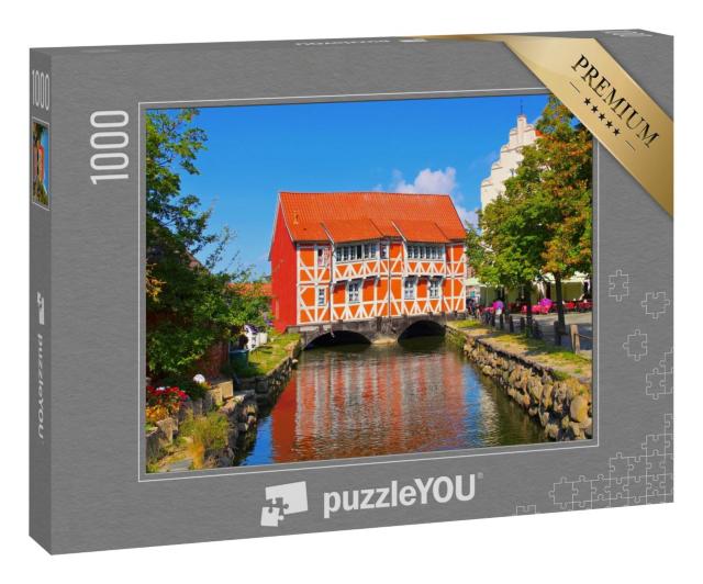 Puzzle 1000 Teile „die Altstadt von Wismar in Norddeutschland, das rote Haus“