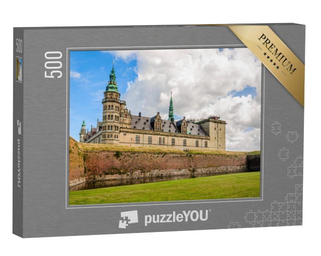 Puzzel 500 stukjes „Panoramisch uitzicht op de bakstenen muur rond Kasteel Kronborg in Helsingor“