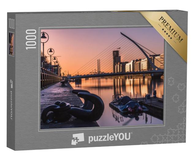 Puzzel 1000 stukjes „Zonsopgang in Dublin, Samuel Backett Bridge, rivier de Liffey, Ierland“