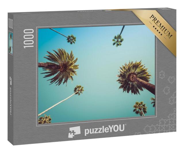 Puzzle 1000 Teile „Blick nach oben: Blauer Himmel über Palmen“