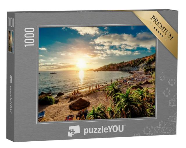 Puzzel 1000 stukjes „Een strand bij zonsondergang, Ibiza“