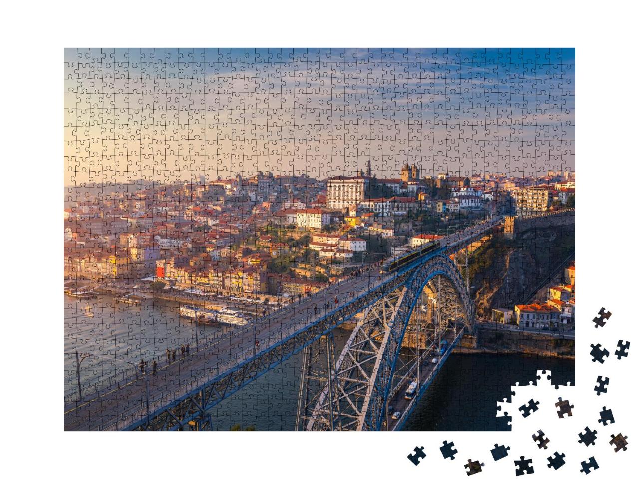 Puzzle 1000 Teile „Panoramaluftaufnahme der Dom Luis Brücke bei Sonnenuntergang, Porto, Portugal“