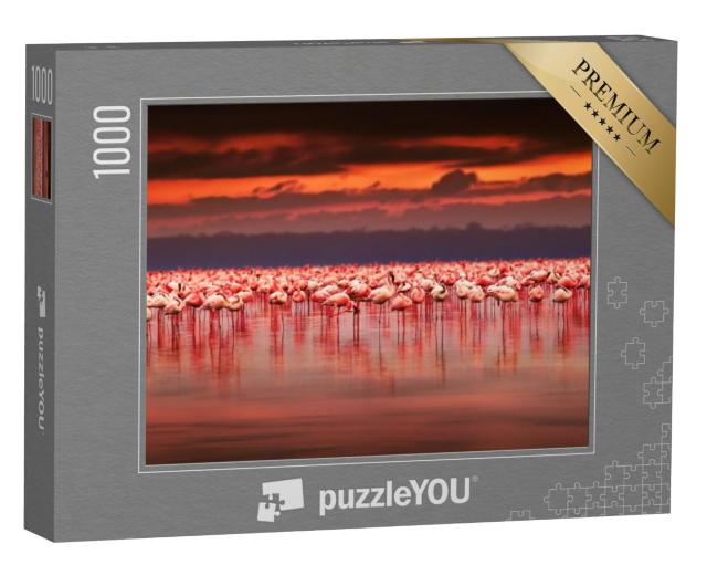 Puzzel 1000 stukjes „Spectaculaire zonsondergang boven een groep flamingo's, Kenia“