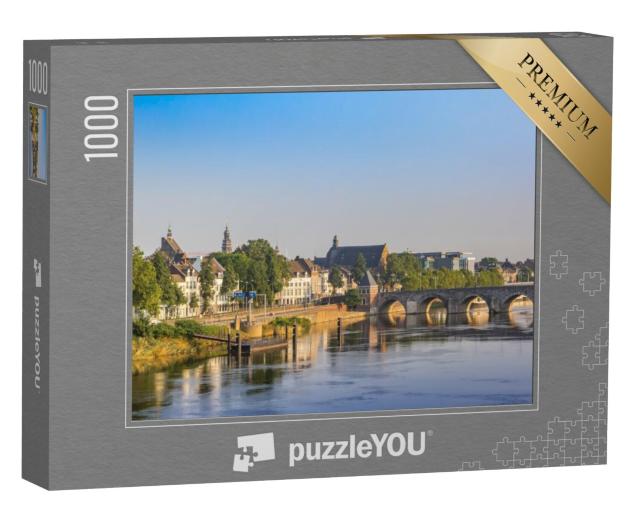 Puzzel 1000 stukjes „Historische Servaasbrug over de Maas in Maastricht, Nederland“