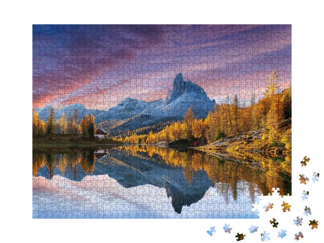 Puzzle 1000 Teile „Herbstblick auf den See Federa in den Dolomiten, Italien“
