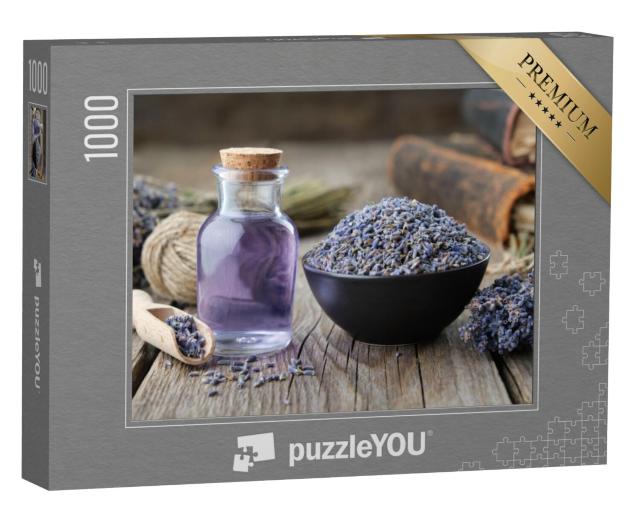 Puzzel 1000 stukjes „Essentiële lavendelolie en gedroogde lavendelbloemen“