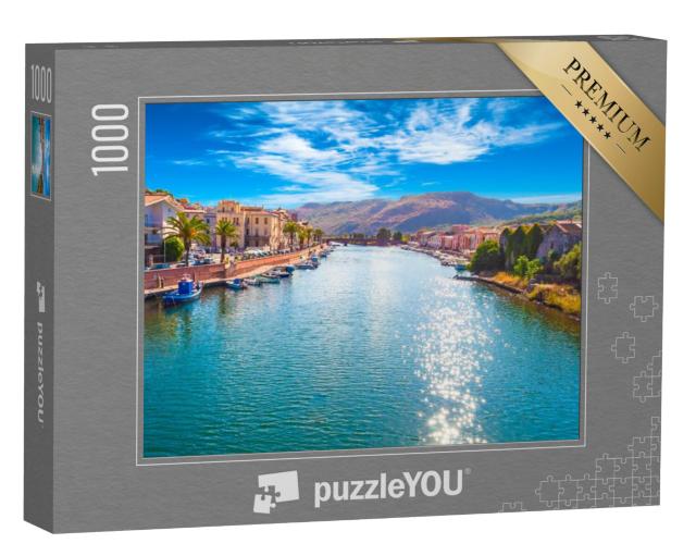 Puzzel 1000 stukjes „Dorp Bosa aan de rivier de Temo, bewolkte dag, Sardinië“