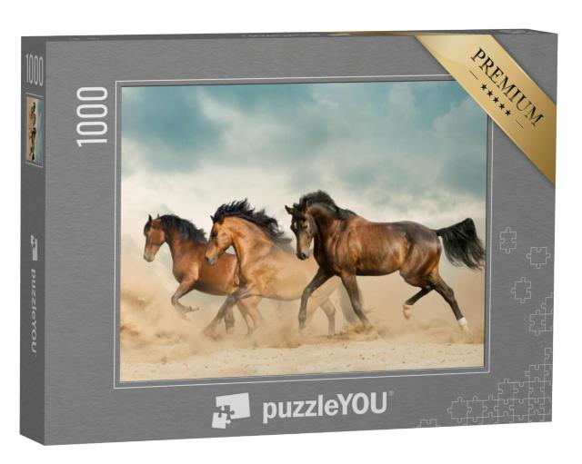 Puzzel 1000 stukjes „Bruine paarden zwerven door de woestijn“