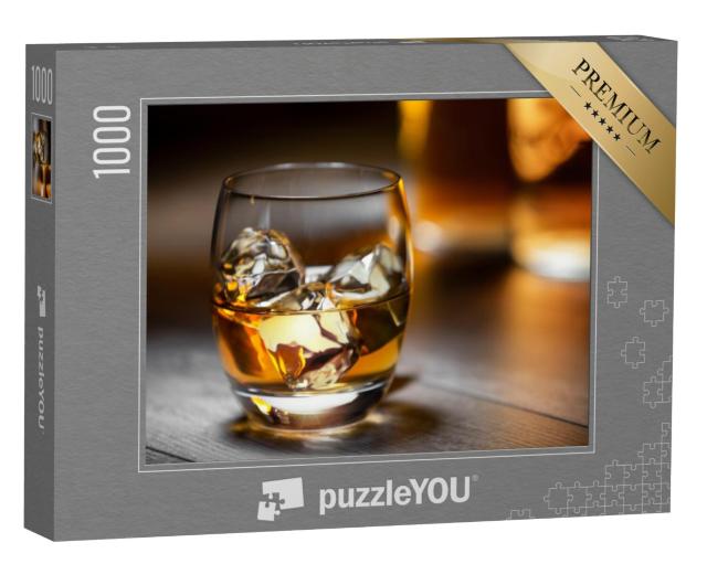 Puzzel 1000 stukjes „Verfrissend glas whisky met ijs“