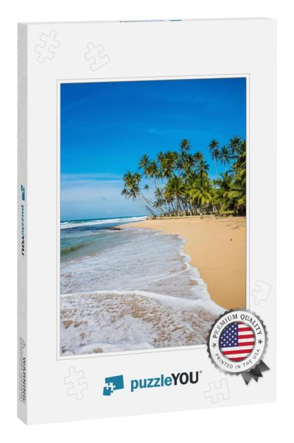 Blue Ocean Waves Breaking on the Beautiful Tropical Beach... Jigsaw Puzzle
