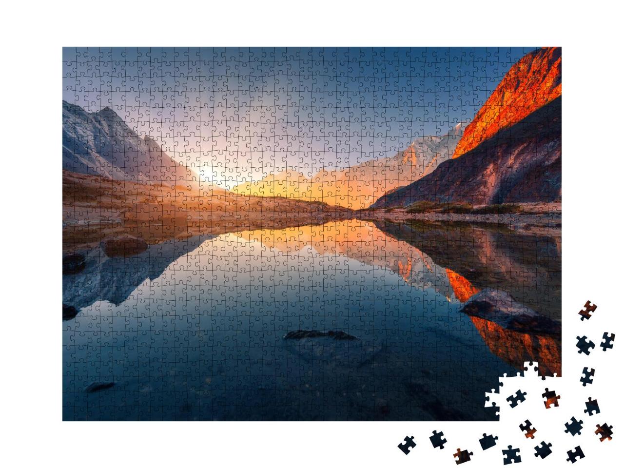 Puzzle 1000 Teile „Landschaft mit hohen Bergen mit beleuchteten Gipfeln, Nepal, Himalaya“