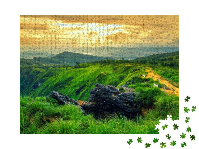 Puzzle 1000 Teile „Wunderschönes Berggebiet Phu Chi Fa, Laos“
