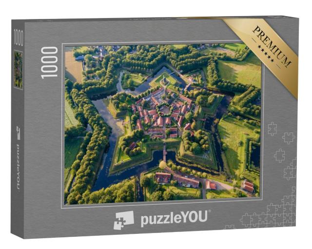 Puzzel 1000 stukjes „Luchtfoto van Bourtange Fort bij zonsondergang in de vorm van een ster“