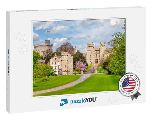 Long Walk to Windsor Castle in Spring, London Suburbs, Uk... Jigsaw Puzzle